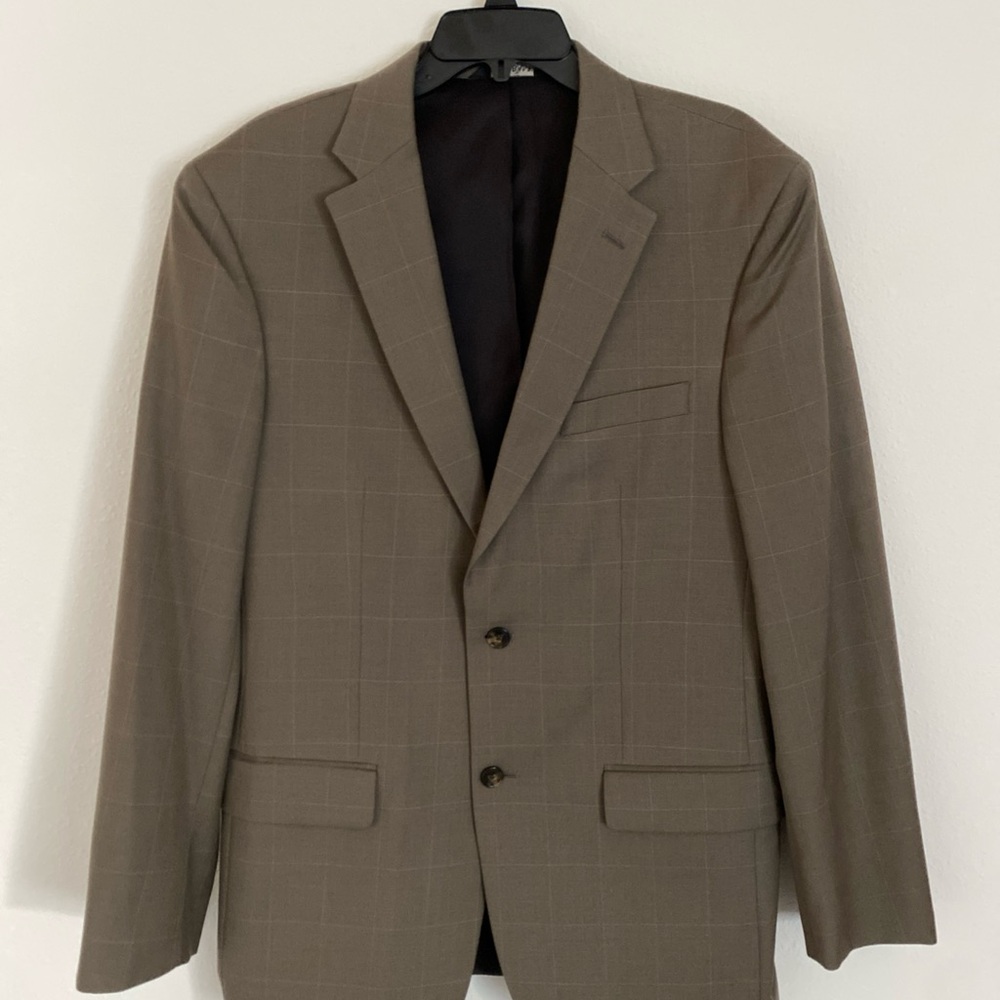 Jos A Bank Traveler's Collection Plaid Tailored Fit Blazer 100% Wool 42L